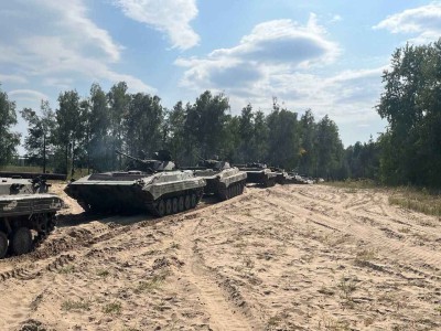 Forțele armate din Belarus își desfășoară unitățile în apropierea graniței cu Ucraina4.jpg