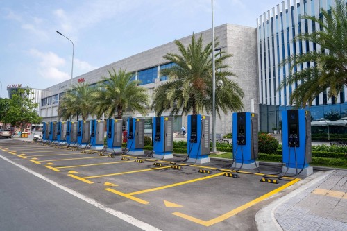 Fondatorul VinFast lansează compania globală de stații de încărcare pentru vehicule electrice V-Green